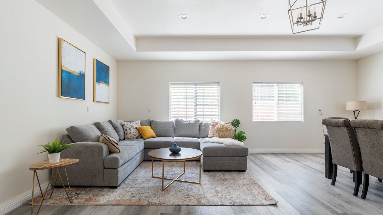 Photo of Livingroom in South San Gabriel