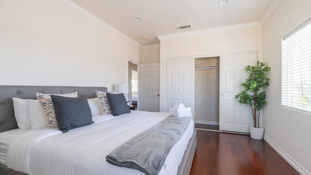 Photo of Bedroom in South San Gabriel