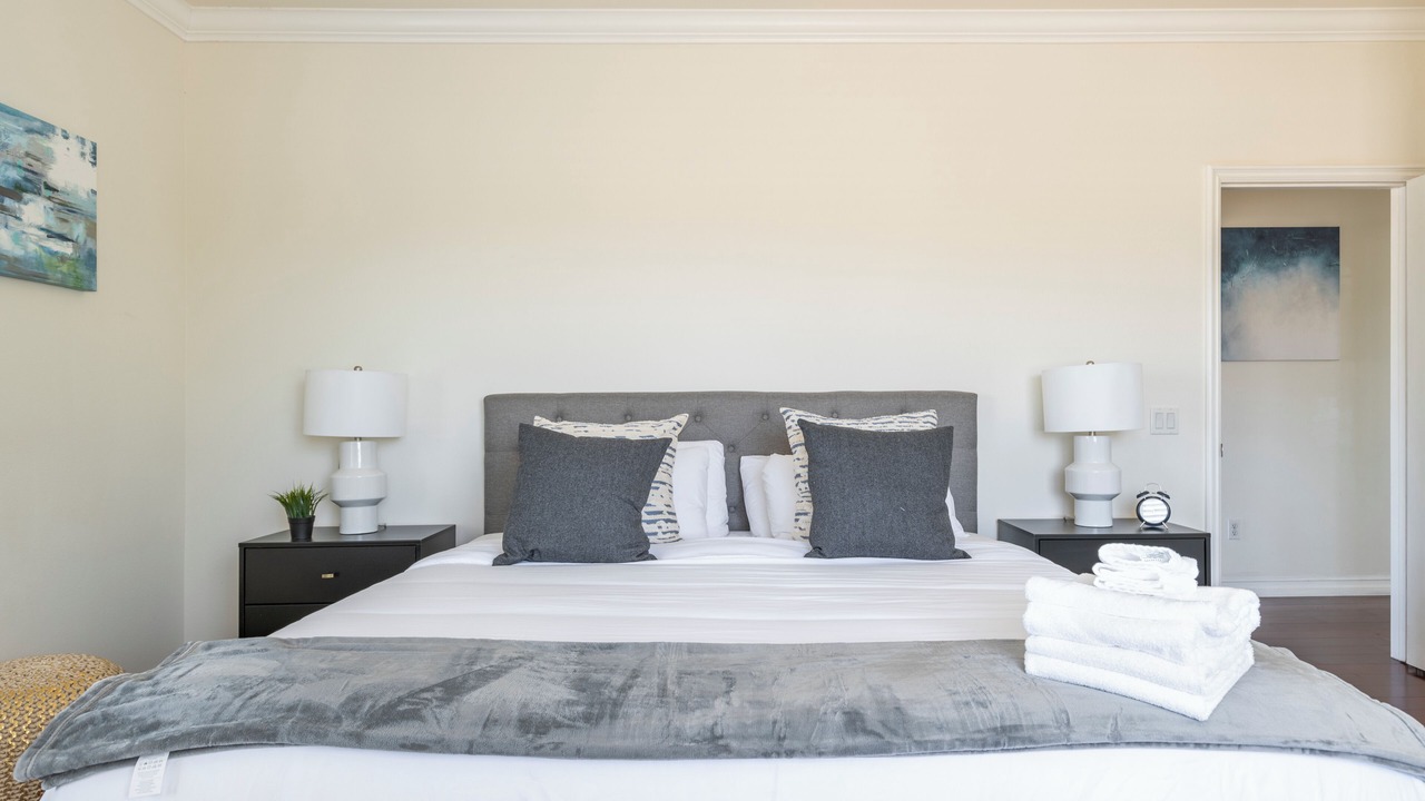 Photo of Bedroom in South San Gabriel