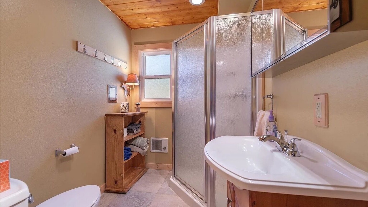 Photo of Bathroom in Pla-Vada Woodlands