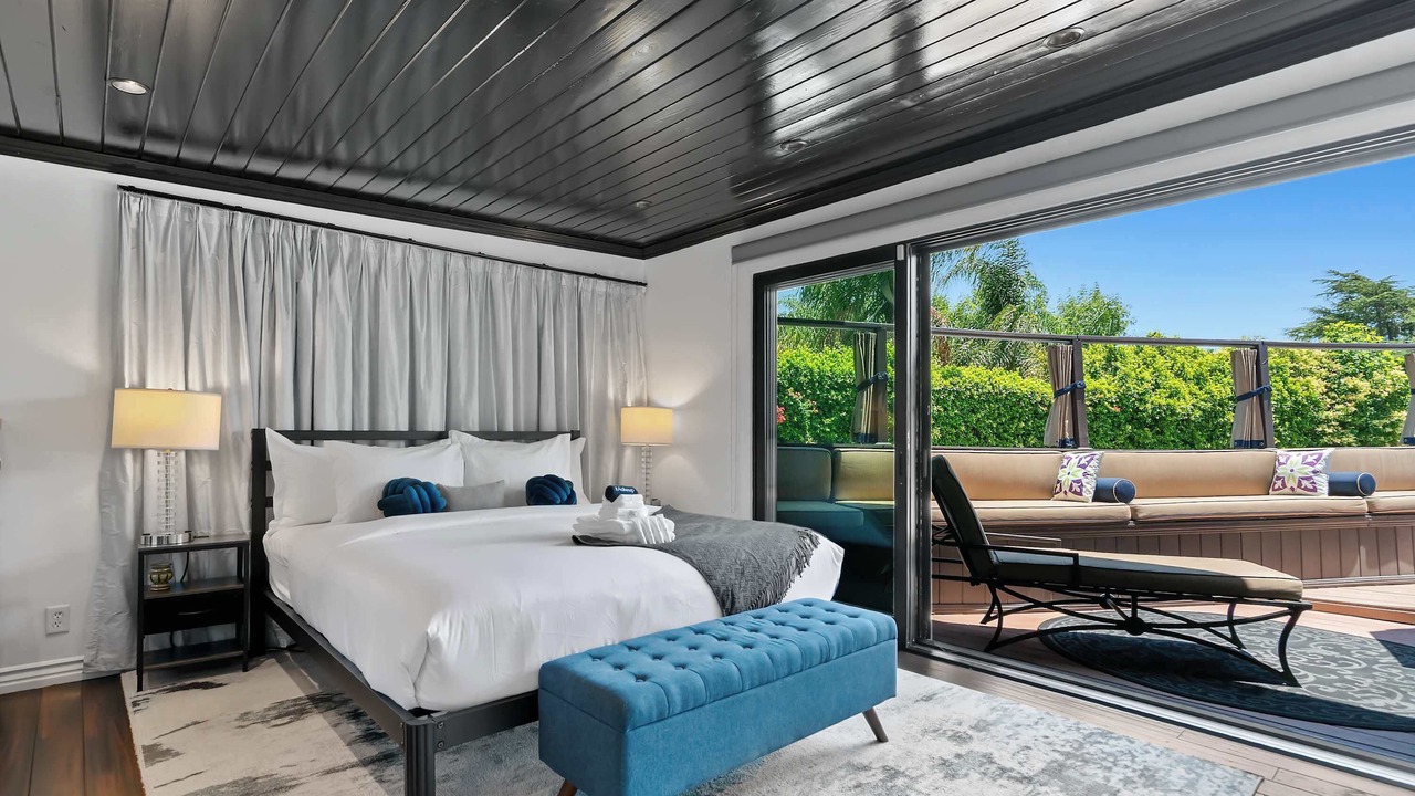 Photo of Bedroom in Los Angeles