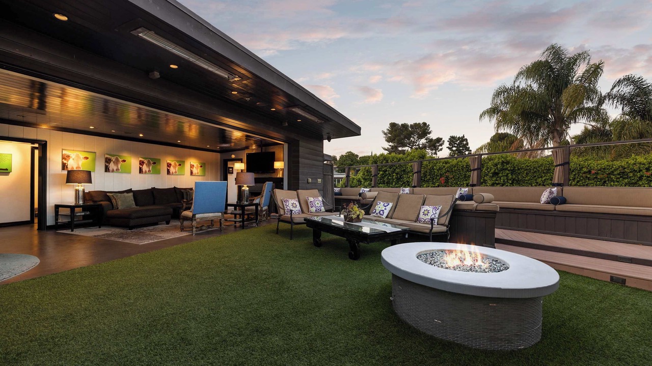 Photo of Patio Balcony in Los Angeles