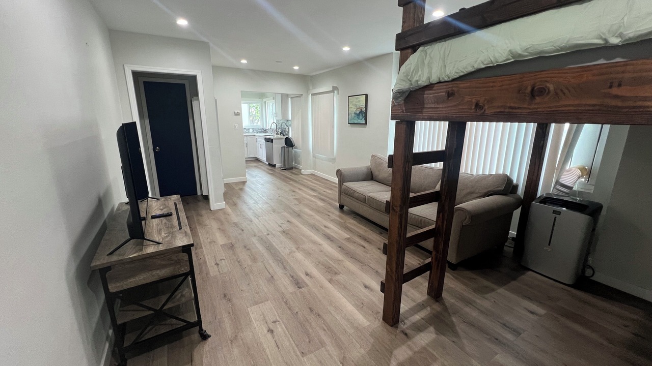 Photo of Livingroom in El Segundo