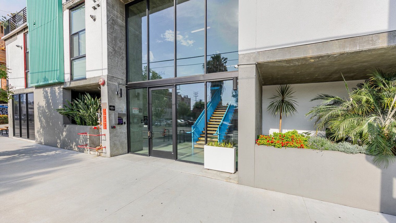 Photo of Outdoor in East Hollywood