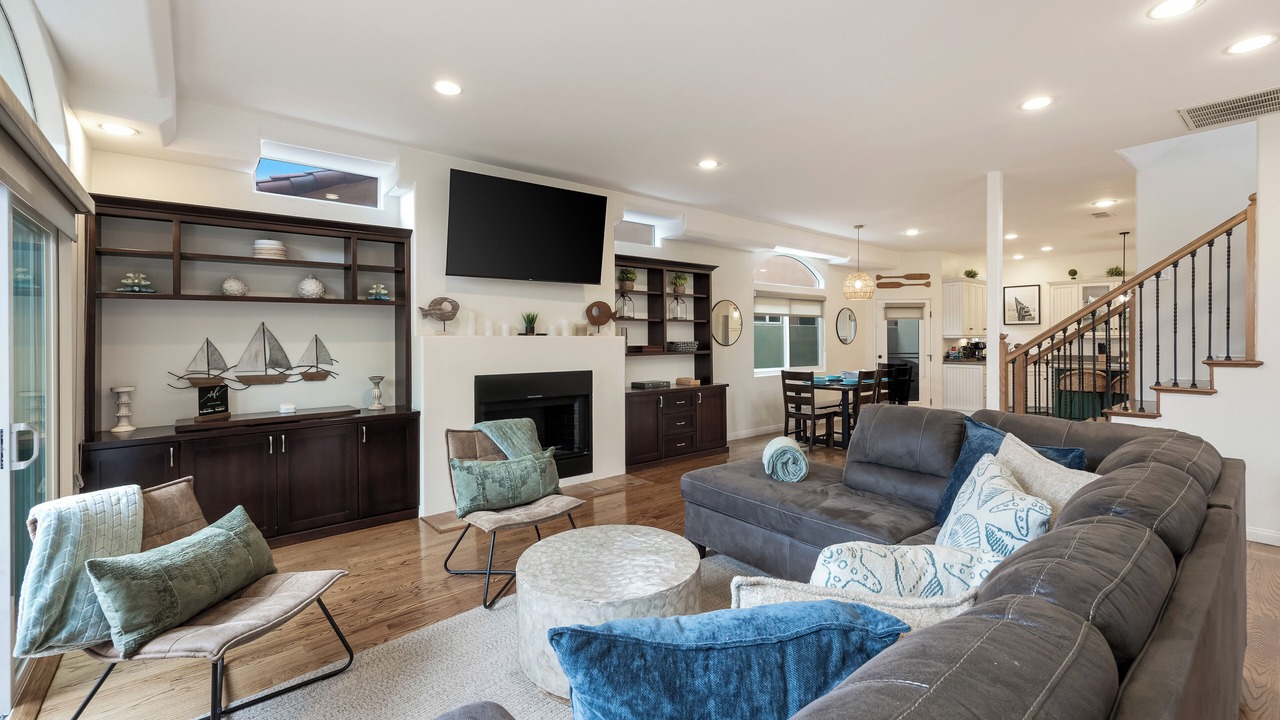 Photo of Bedroom in Belmont Shore