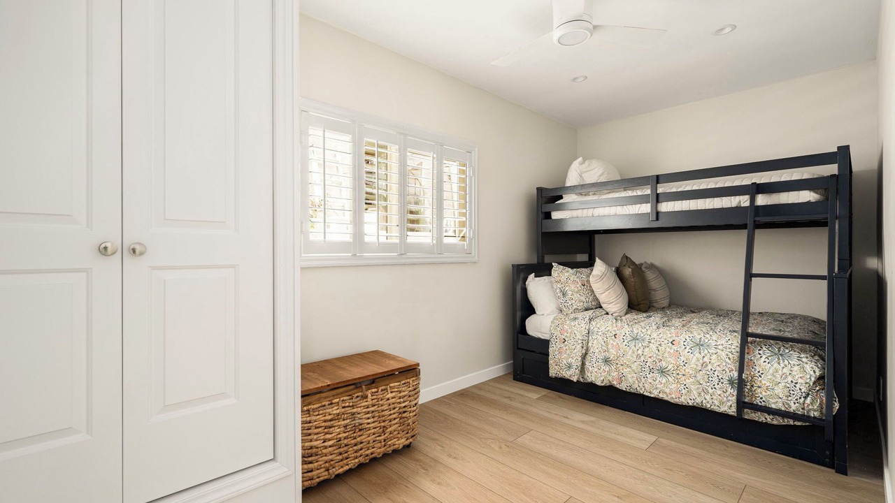 Photo of Bedroom in Belmont Shore