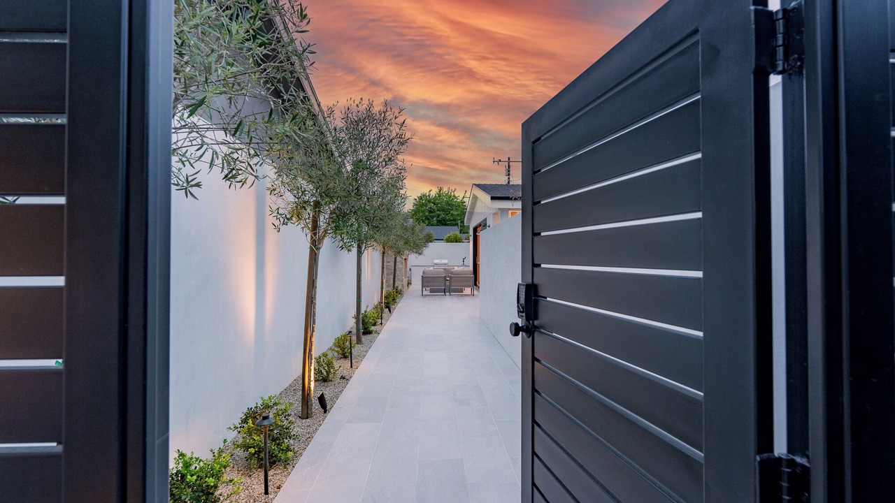 Photo of Outdoor in East Side Costa Mesa