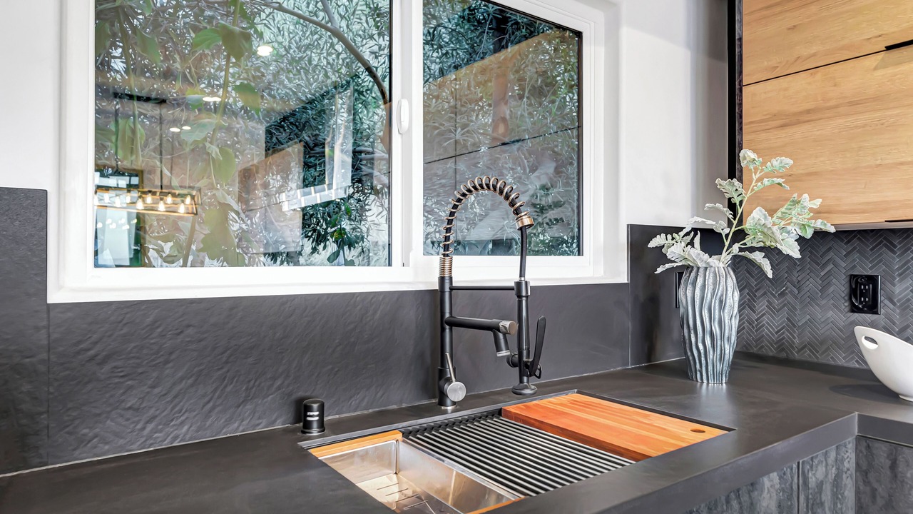 Photo of Kitchen in Hollywood Hills West