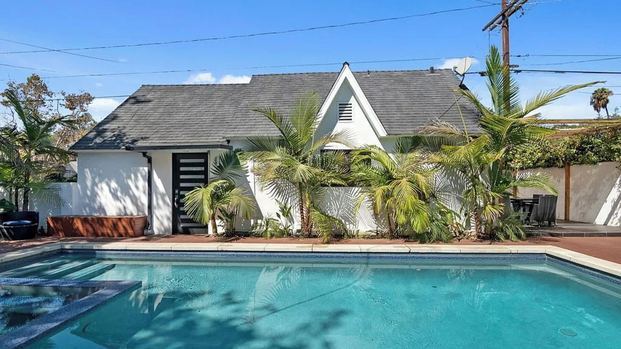 Photo of Outdoor in Greater Wilshire - Hancock Park