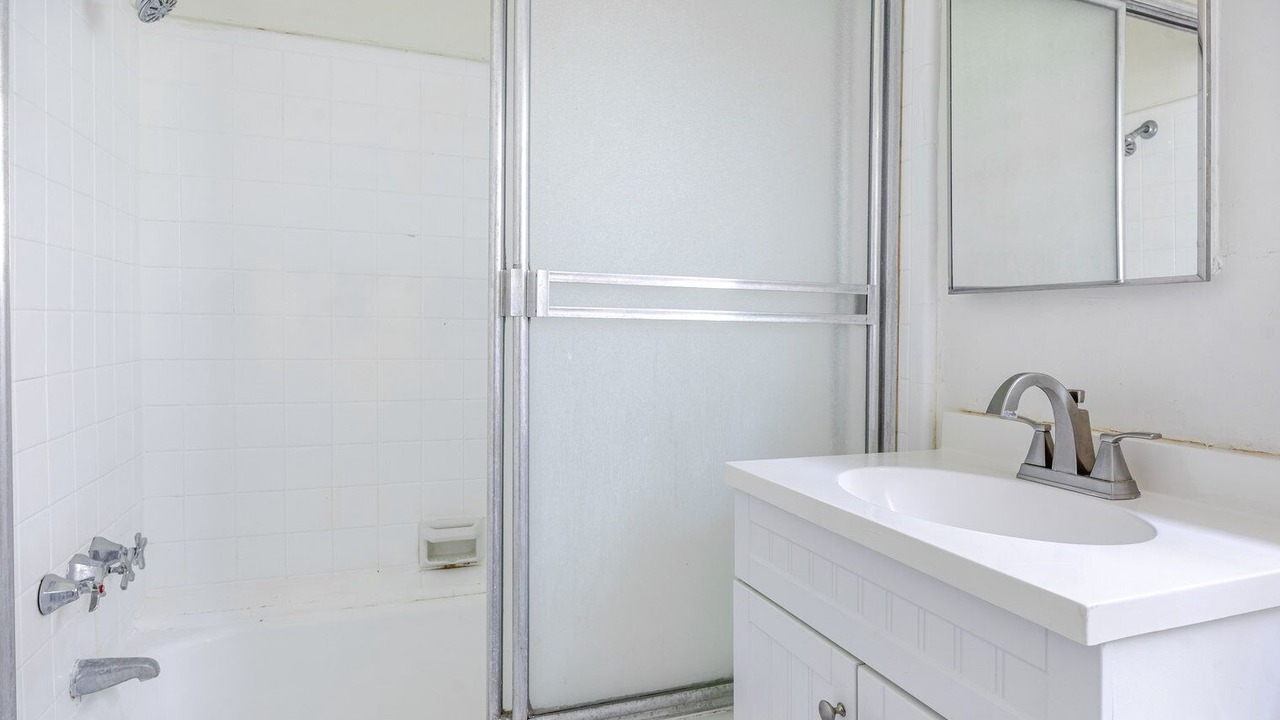 Photo of Bathroom in Beverly Hills