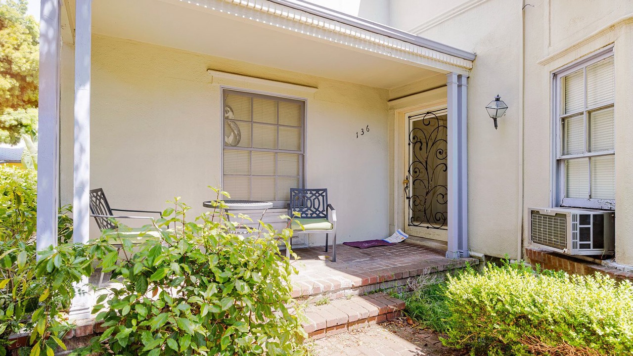 Photo of Patio Balcony in Beverly Hills