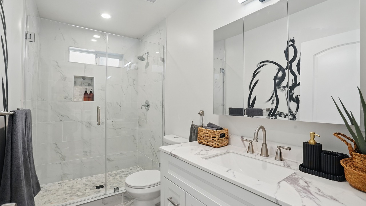 Photo of Bathroom in Hawthorne