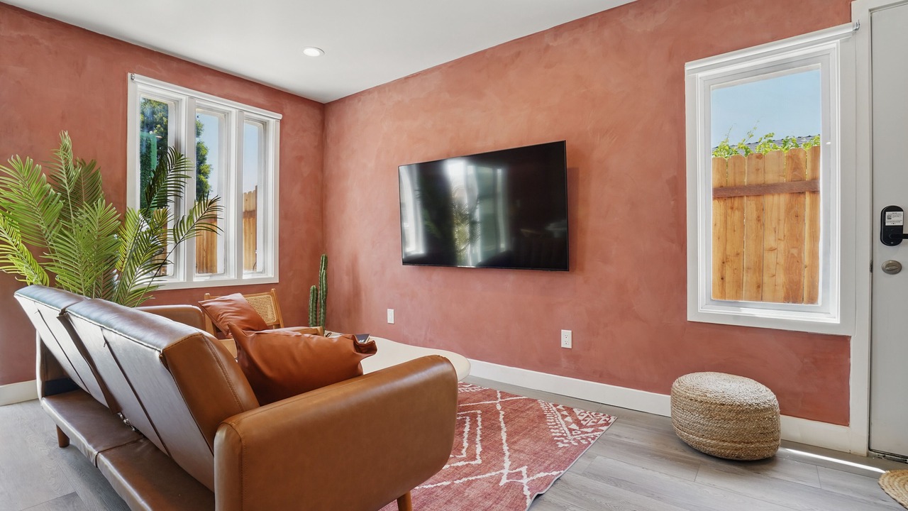 Photo of Livingroom in Hawthorne