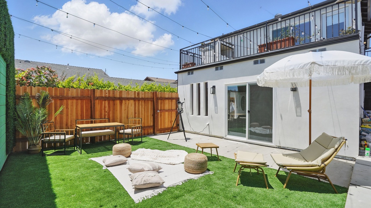 Photo of Outdoor in Hawthorne