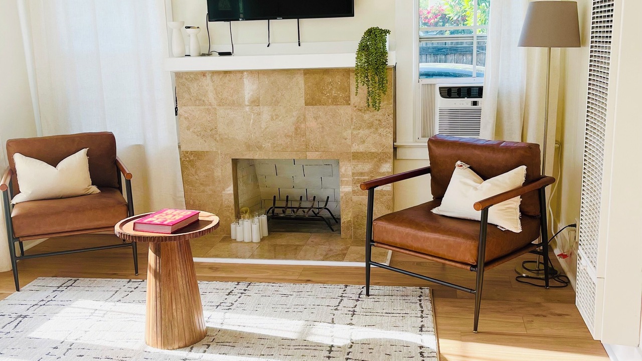 Photo of Livingroom in Larchmont
