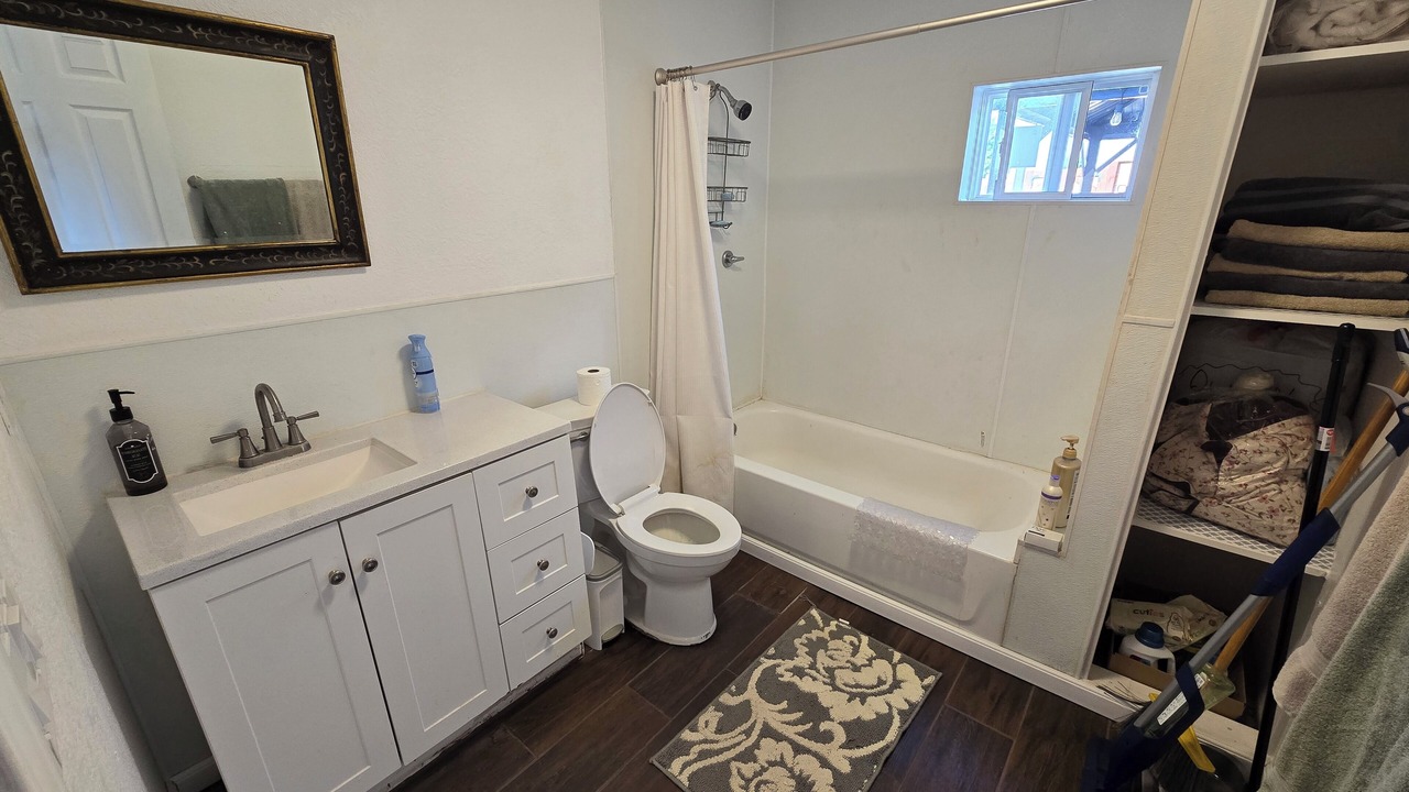 Photo of Bathroom in Madera