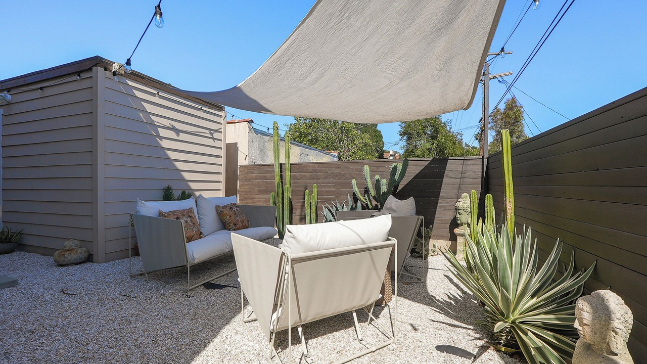 Photo of Patio Balcony in Los Feliz