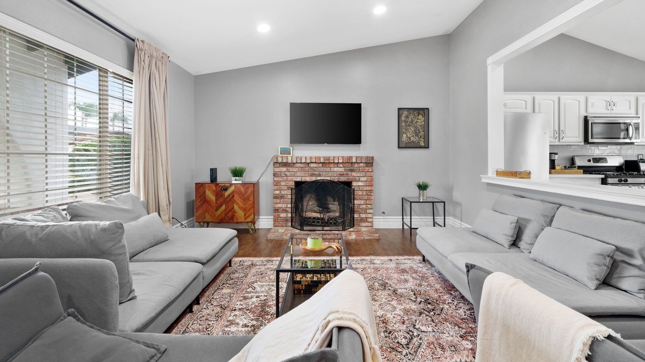 Photo of Livingroom in Chino