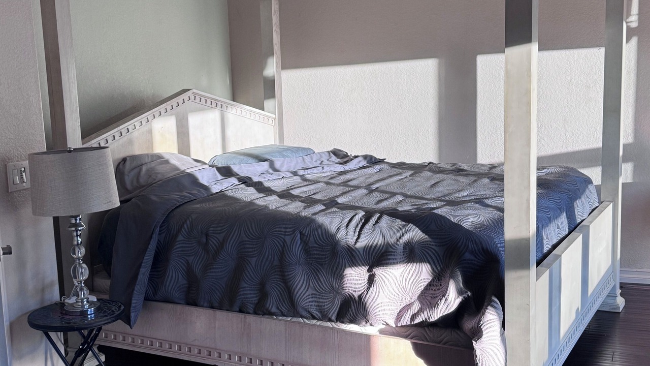Photo of Bedroom in Corona