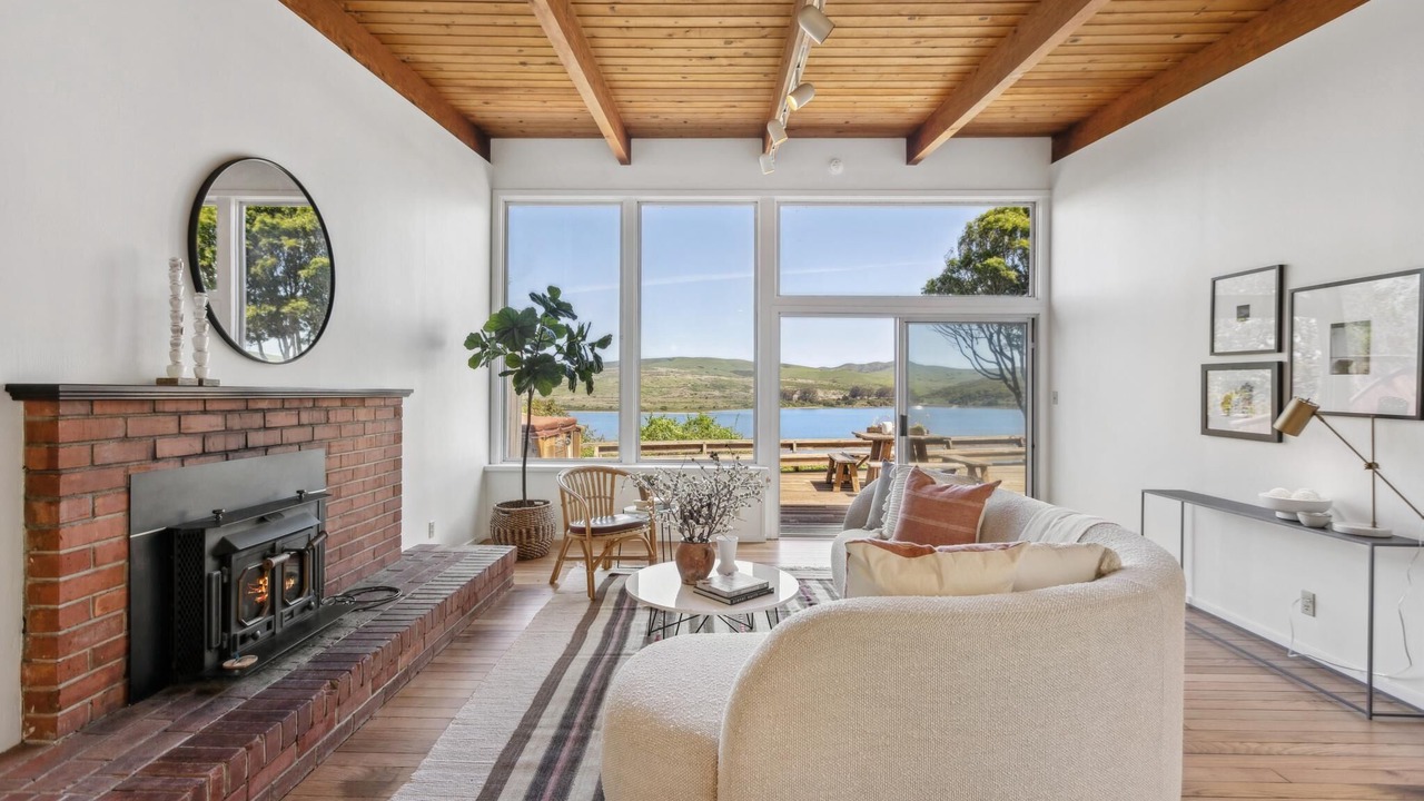 Photo of Livingroom in Inverness