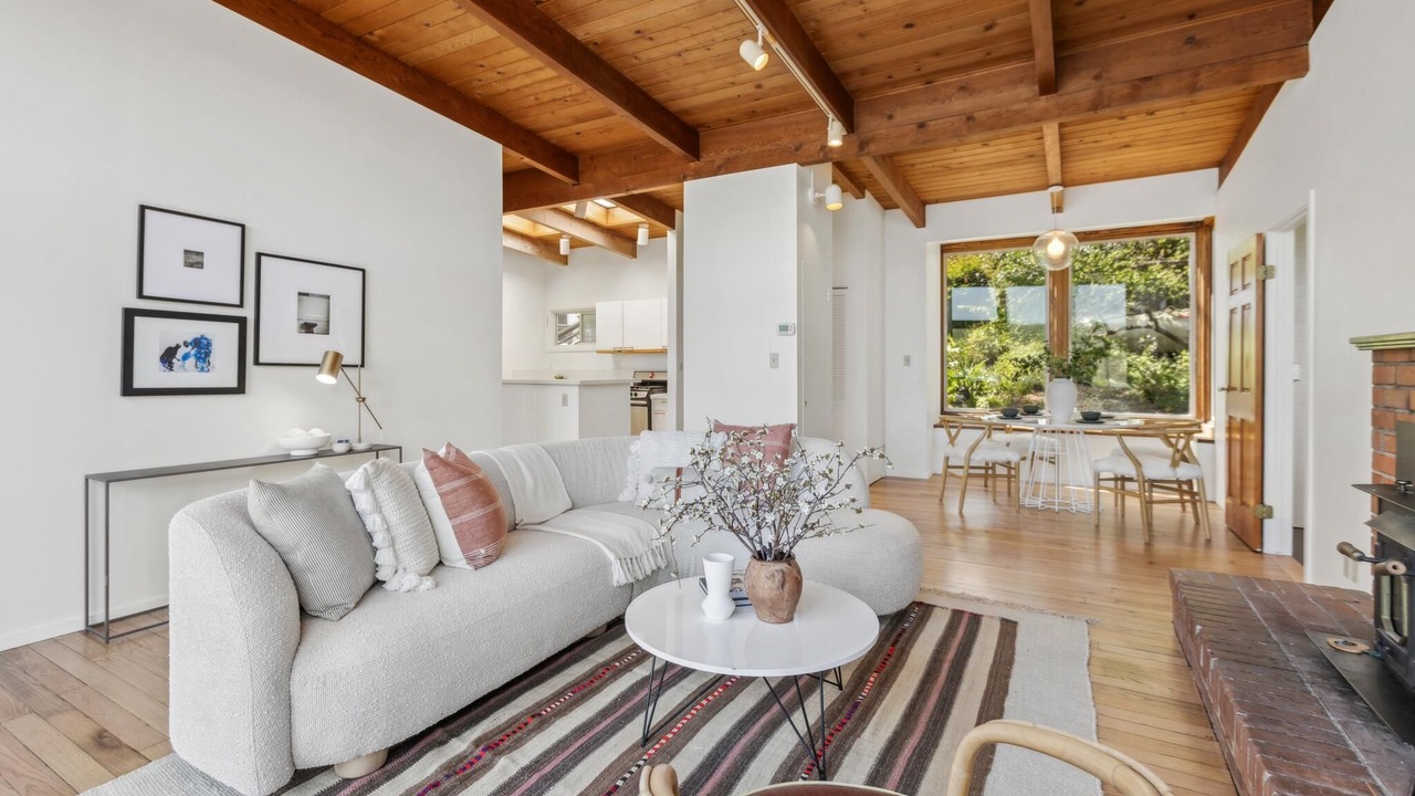 Photo of Livingroom in Inverness