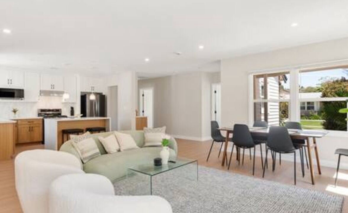 Photo of Livingroom in The Plaza