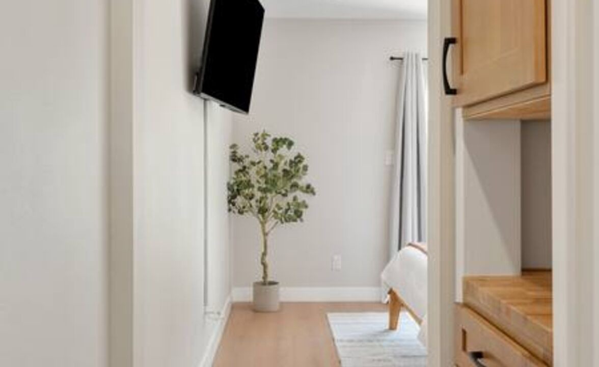 Photo of Bedroom in The Plaza