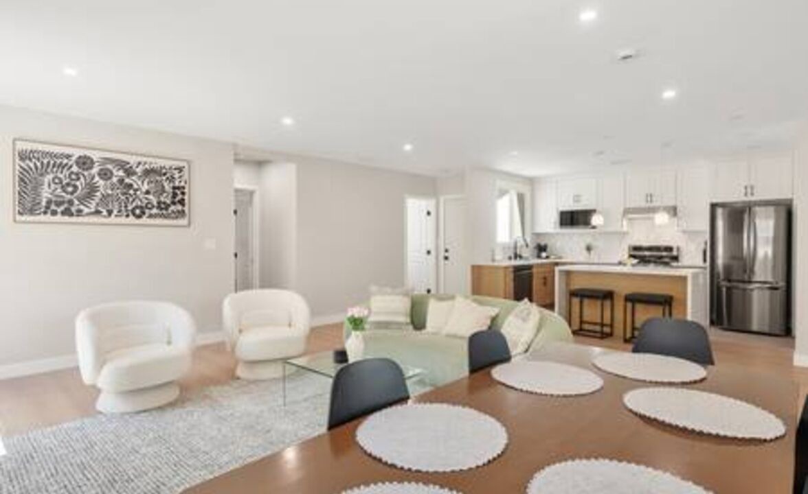 Photo of Livingroom in The Plaza