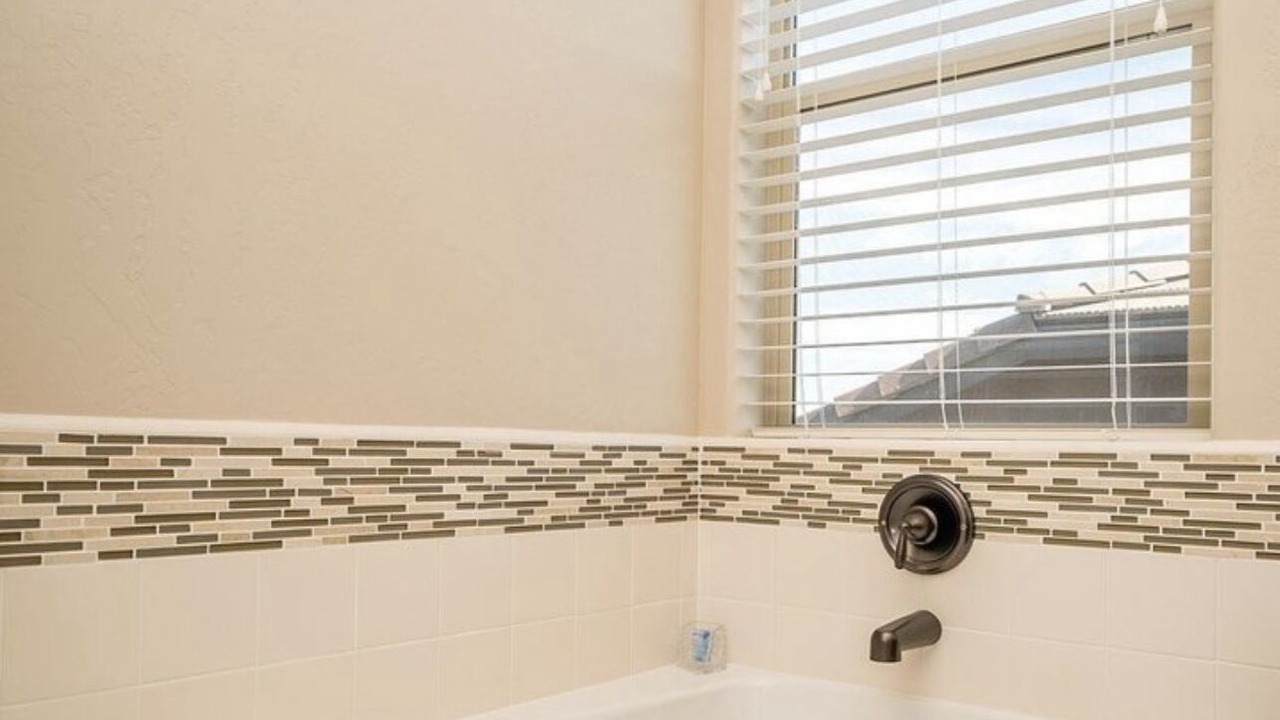 Photo of Bathroom in Hanford