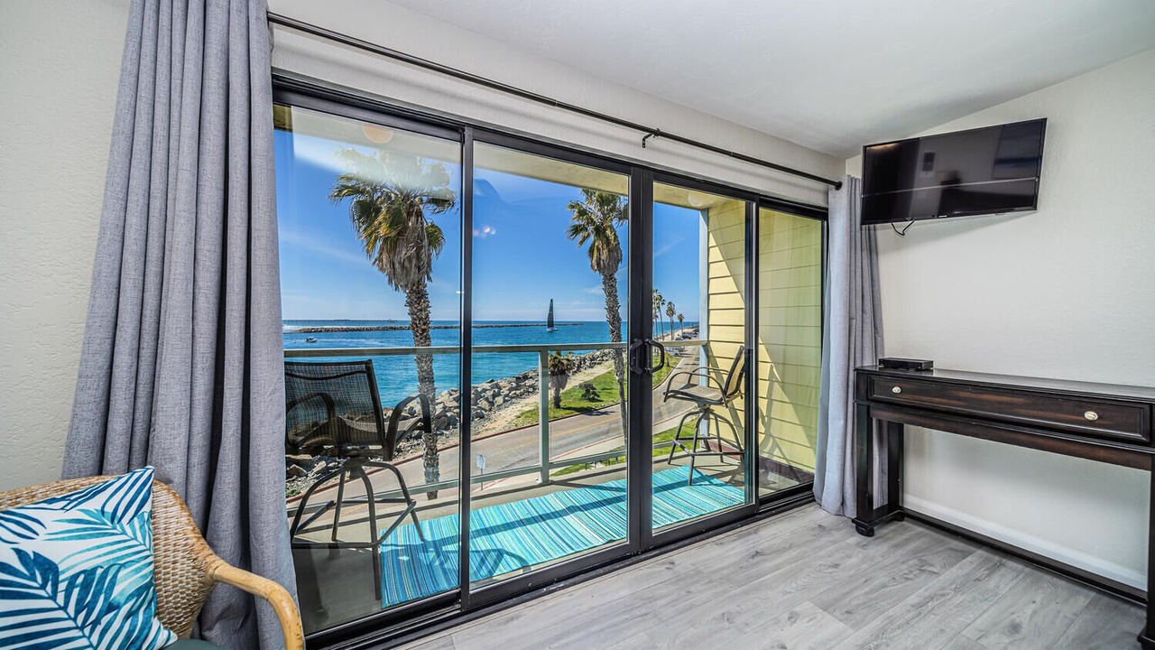 Photo of Livingroom in South Mission Beach
