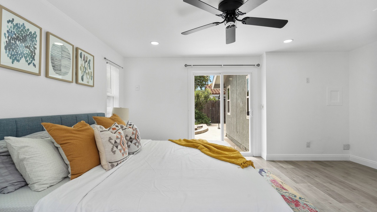 Photo of Bedroom in Costa Mesa