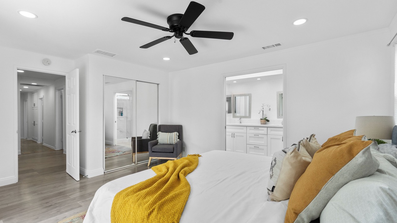 Photo of Bedroom in Costa Mesa