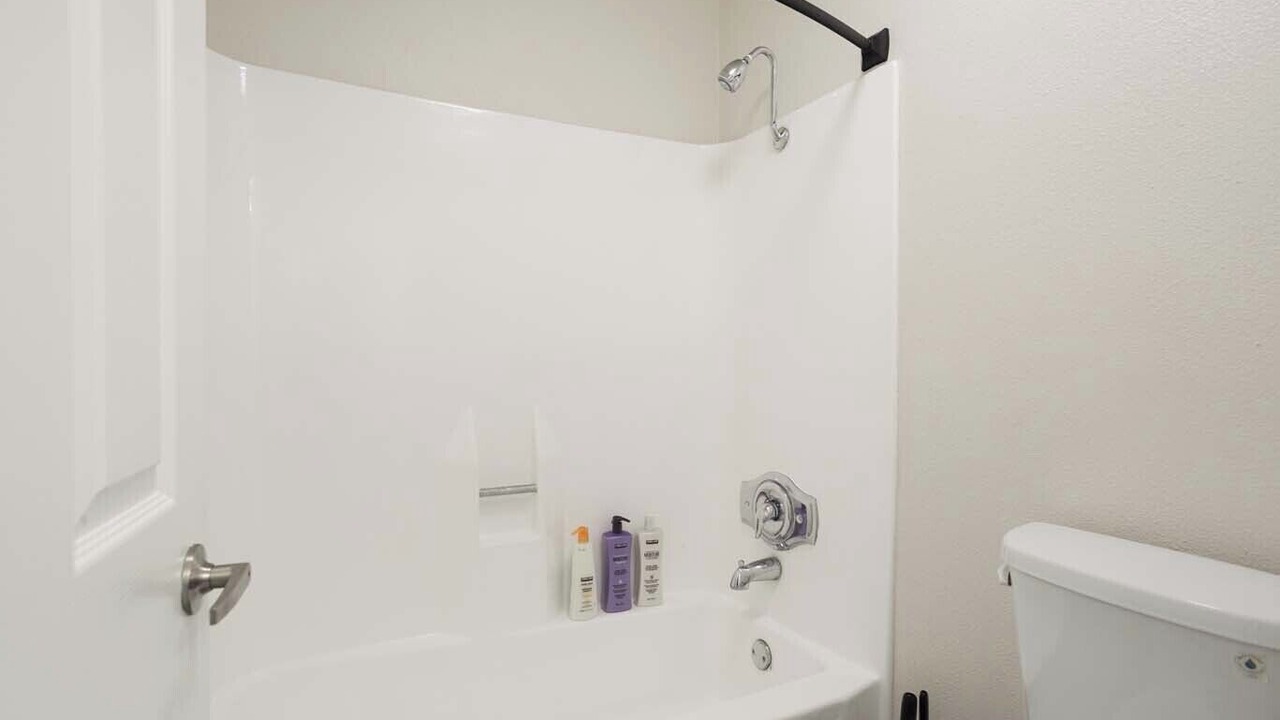 Photo of Bathroom in Marina Peninsula