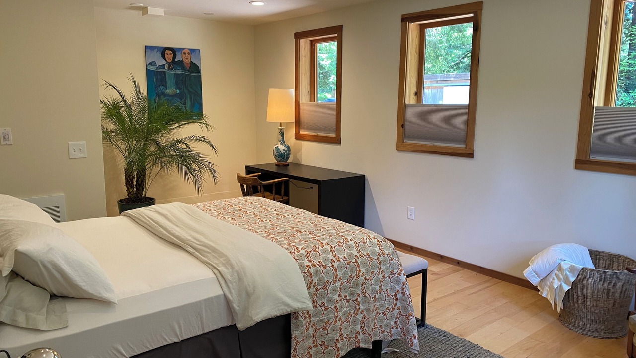 Photo of Bedroom in Elk