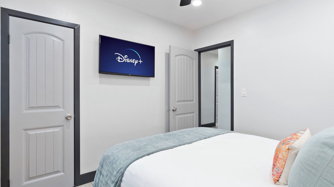 Photo of Bedroom in Southwest Anaheim