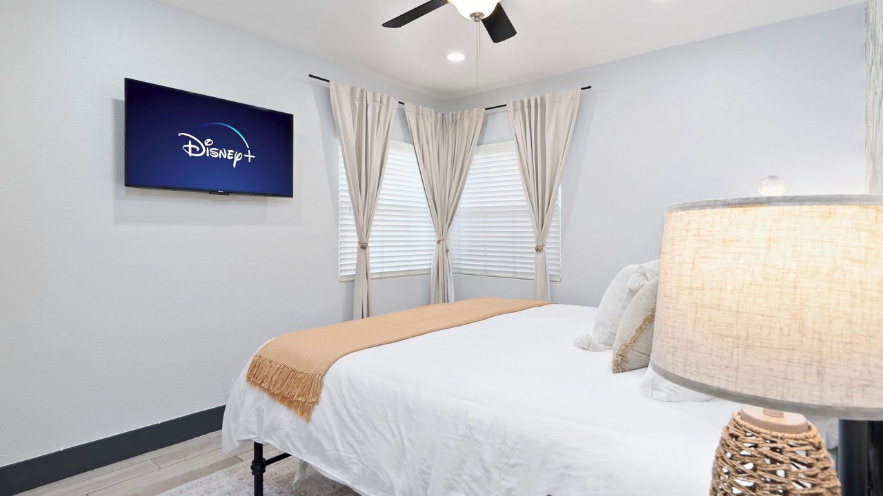 Photo of Bedroom in Southwest Anaheim
