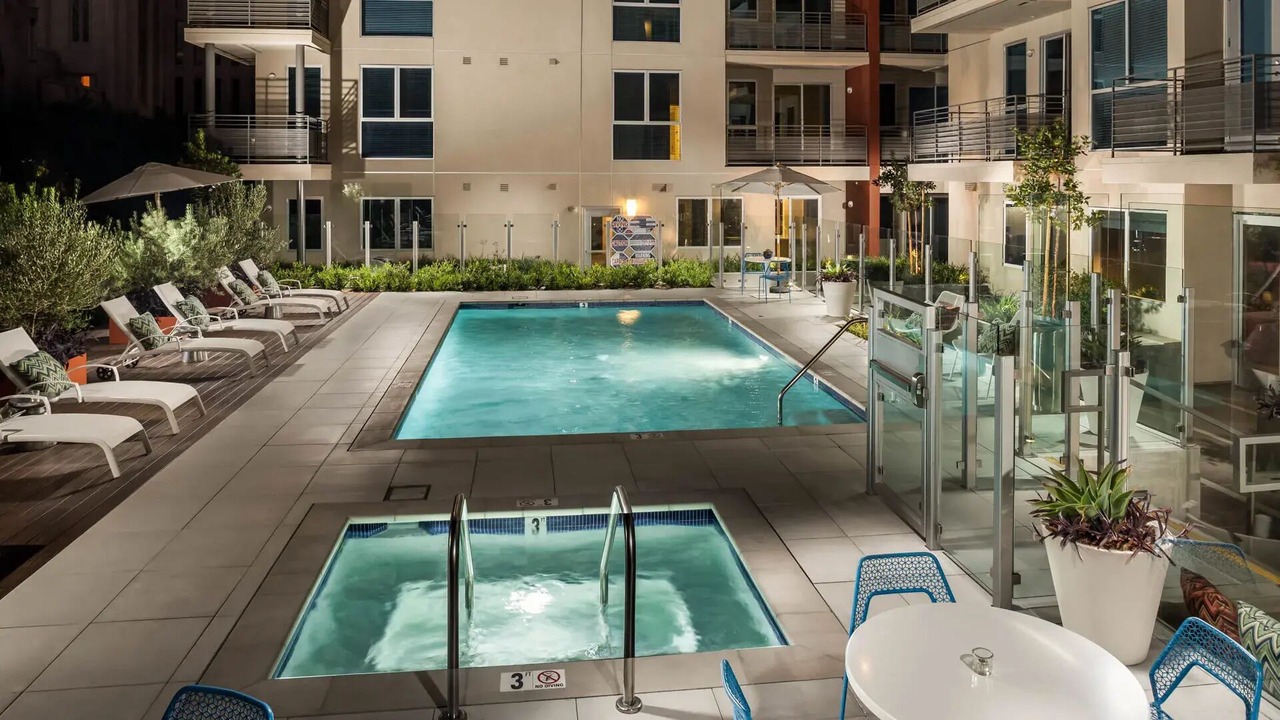 Photo of Outdoor in Wilshire Center