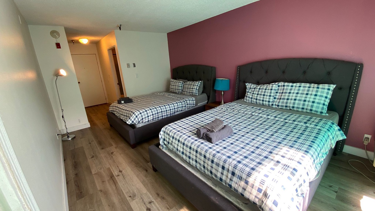 Photo of Bedroom in Pico - Robertson