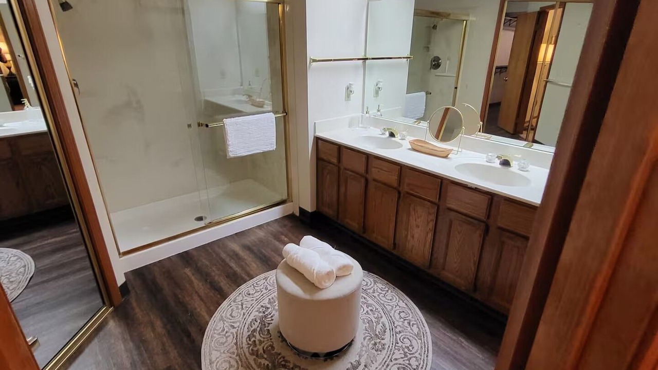 Photo of Bathroom in Porterville