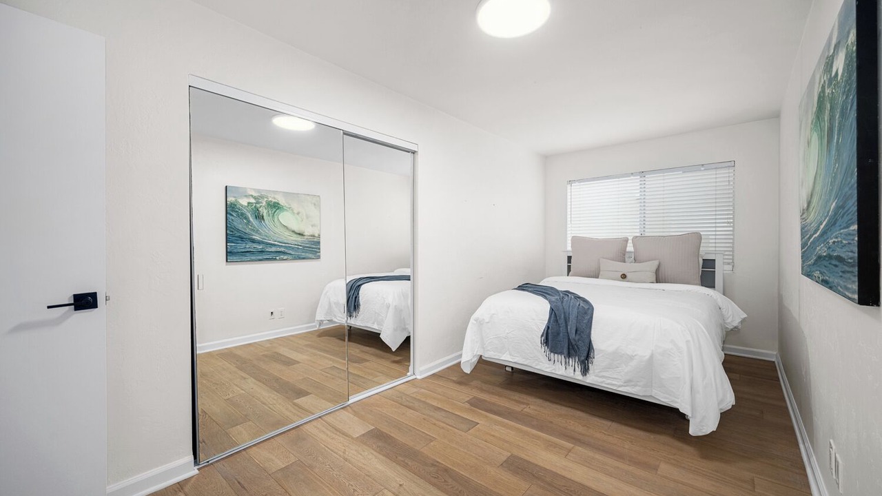 Photo of Bedroom in Corona del Mar