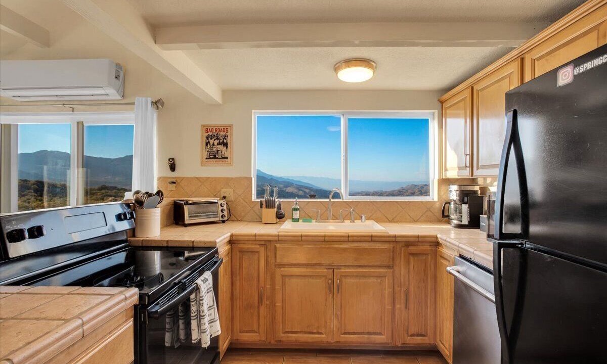 Photo of Kitchen in Mountain Center