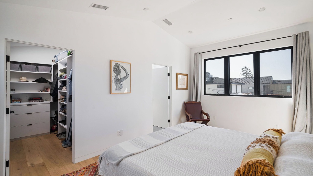 Photo of Bedroom in Culver - West