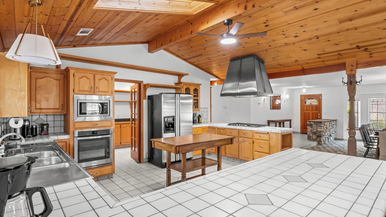 Photo of Kitchen in Ahwahnee