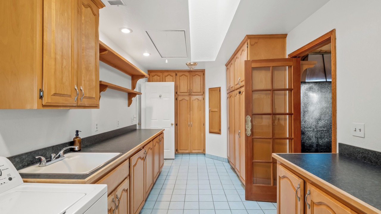 Photo of Kitchen in Ahwahnee