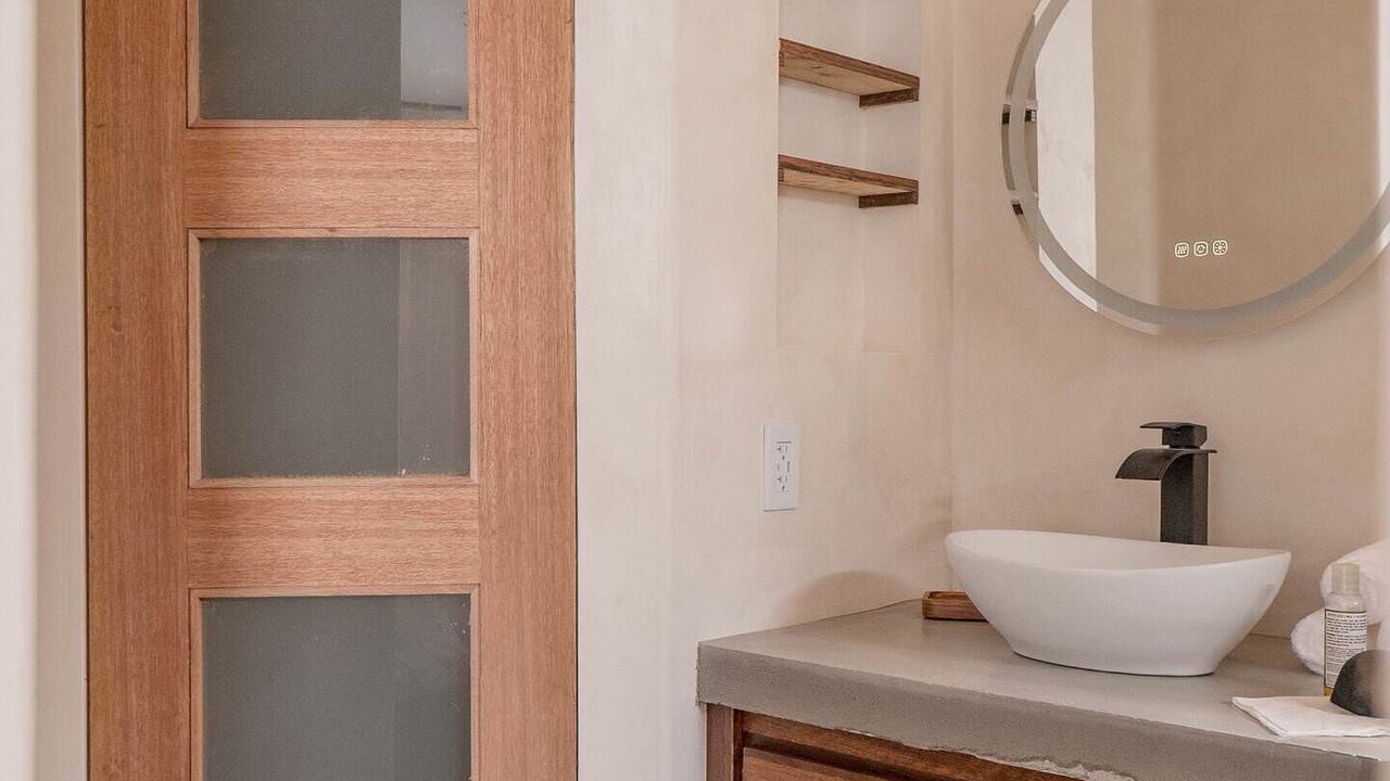 Photo of Bathroom in Moreno Valley