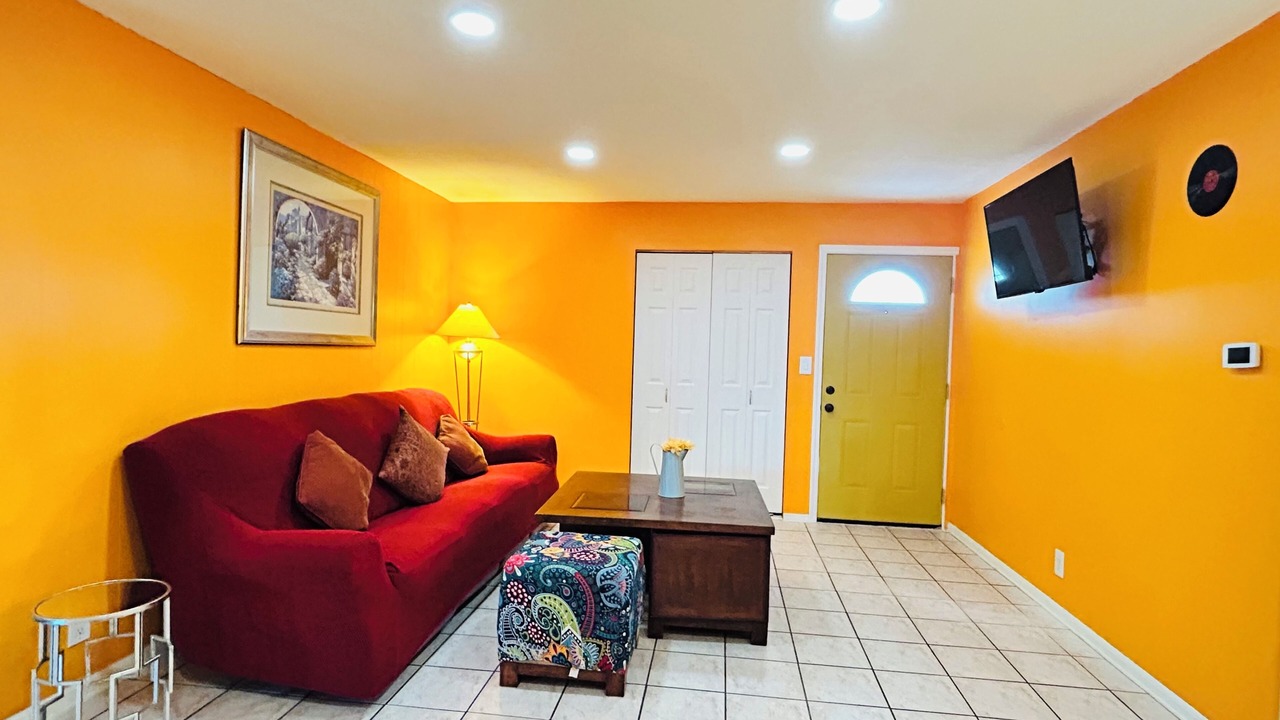 Photo of Livingroom in Cypress