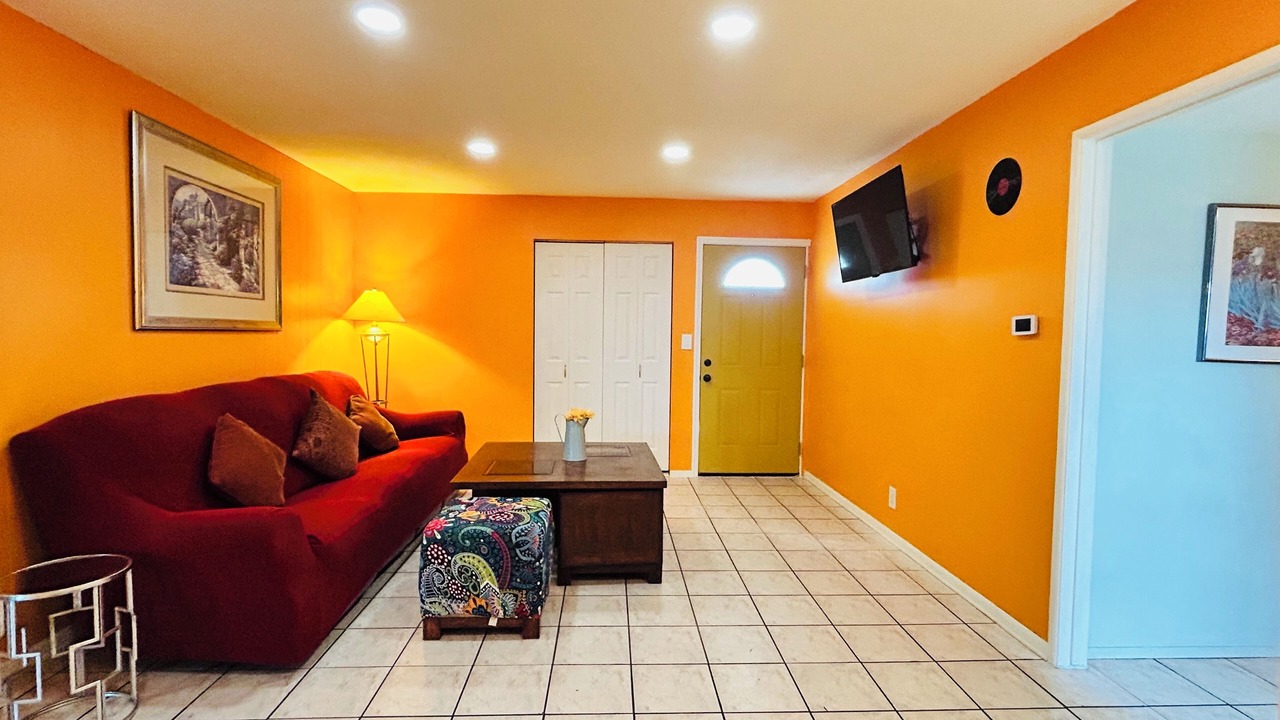 Photo of Livingroom in Cypress