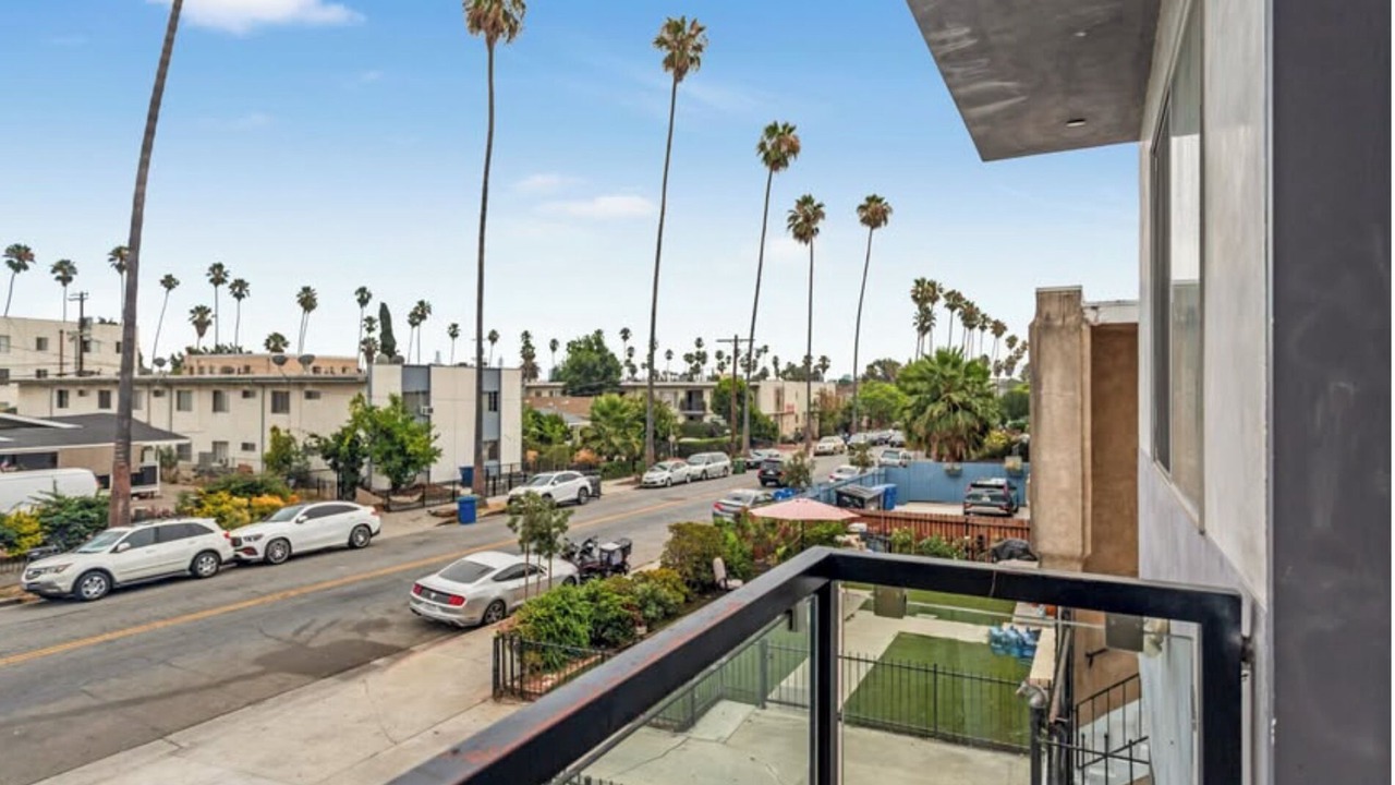 Photo of Outdoor in East Hollywood