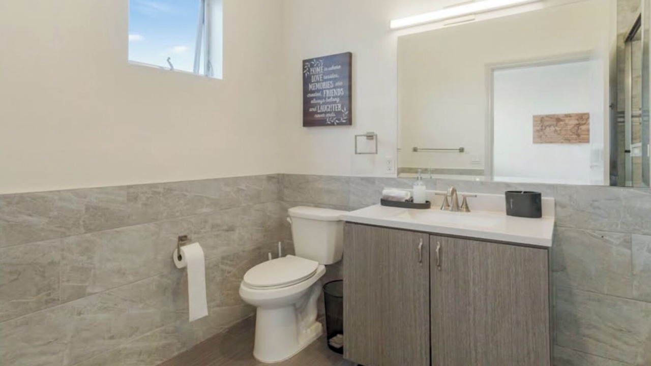 Photo of Bathroom in East Hollywood