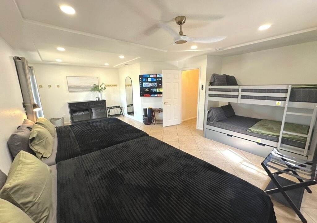 Photo of Bedroom in North Tustin